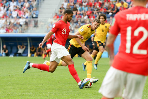 人不禁聯想 人不禁聯想